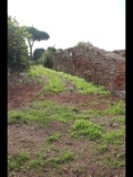 00545 ostia - regio v - insula xii - horrea (v,xii,2) - via del sabazeo - ri sueden.jpg